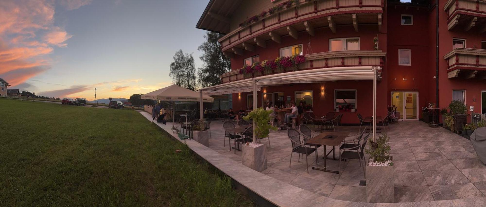 Hotel Pariente Schladming Eksteriør bilde